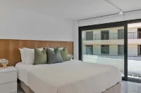 Phaedrus Living Alkminis Seaview Suites Litore