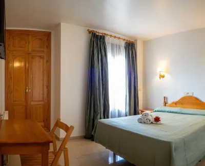 Hotel Valmar Các khách sạn ở Arcas