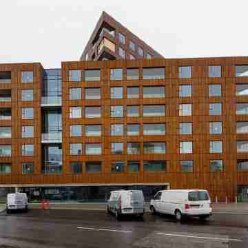 Luxury Salka Suites Hotel Exterior