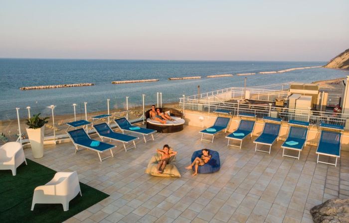 Hotel International