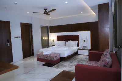 The Royal Class Hotel