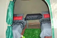 Hippo Island Okavango Delta - Pet friendly