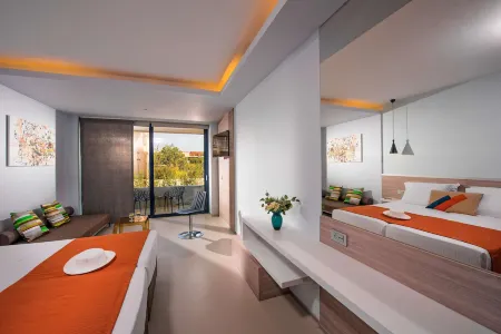 和諧精品度假村 - 限成人