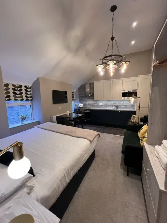 Amadeus Apartments Отели в г. Дуглас