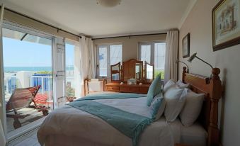 Baywatch Paternoster - the Cottage