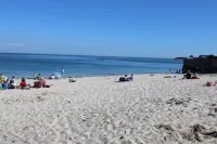 "Les Flots" - 10p - Beach direct access - parking (3 cars)