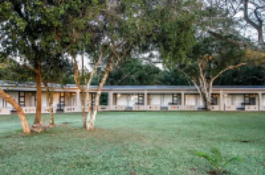 เอซูลวินิ กาเม่ ลอดจ์