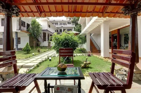 貝里亞爾內斯特度假村