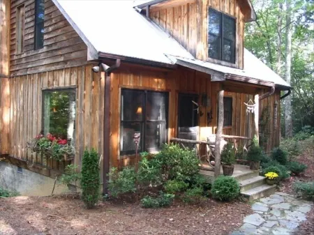 Rustic and Sophisticated Accommodation