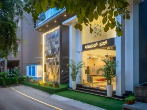 Royal Ace Boutique Hotel