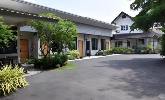 Rest Time Hotel