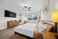 Private Pool, Spa and Golf Course Views - Stunning Desert Escape