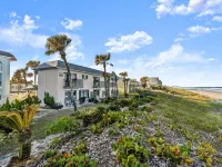Private Balcony and Stunning Kitchen - Gorgeous Coastal Haven