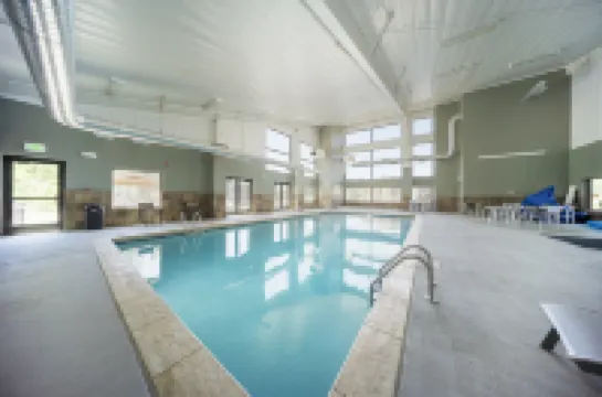 Recreation Center and Indoor Pool - Cozy Family Haven