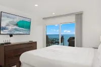 Stunning Ocean Views and Spacious Balcony - Gorgeous Coastal Retreat
