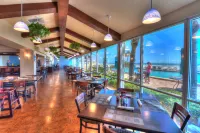 Spacious Studio with Open Floorplan and Kitchen - Charming Ocean View Escape