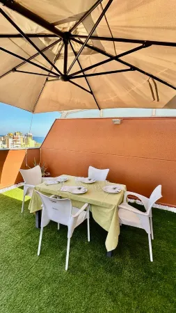 Duplex Penthouse Oropesa Algaida II REF 023 Отели рядом с достопримечательностью «Сад Энкантадо Марина д'Ор»