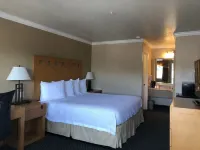 Lake Point Lodge Hotels in Clearlake