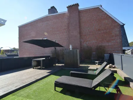 Apartment in Spa Near Town Center