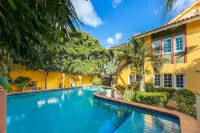 Spanish Water Marina Apartments Hotels in Jan Thiel