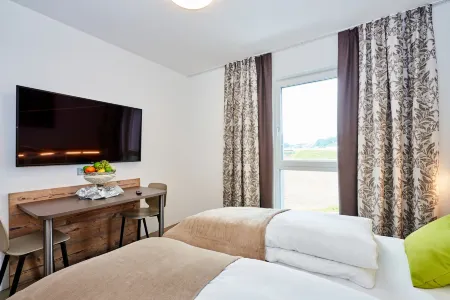 Huemer-Park Motel Vöcklatal Отели в г. Thomasroith