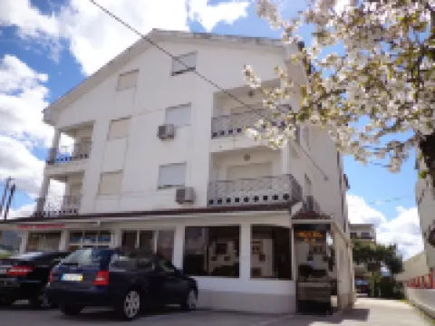 Hotel 4 Estacoes Hoteles en Chaves