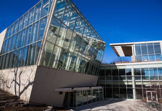 앰배서더 시카고