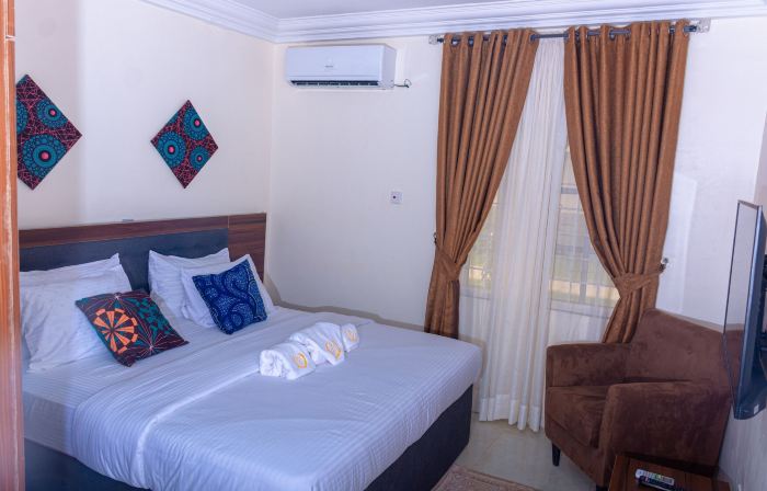 House 7 Resort