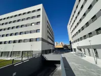 Livensa Living Studios Málaga Feria Hotels near Restaurante El Pavo Real