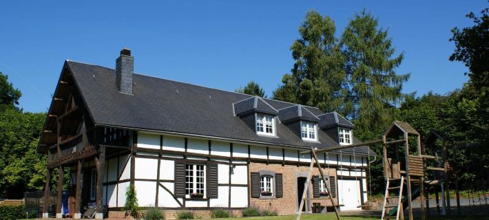 Malmedy Forestside Home Hoteles en Malmedy
