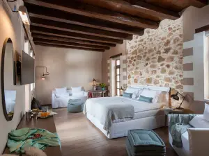 Serenissima Boutique Hotel