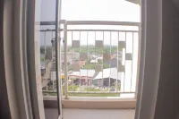 Modern and Cozy Studio at Springlake Summarecon Bekasi Apartment Hotels in North Bekasi