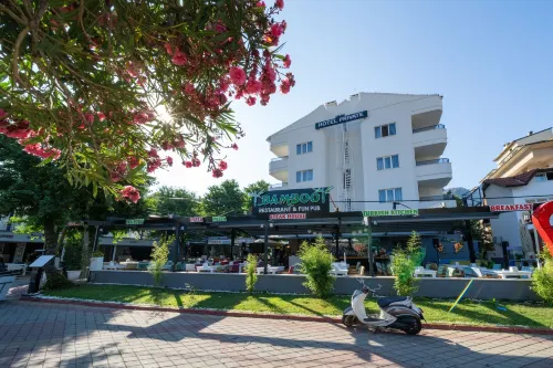 Private Hotel