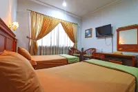 Hotel Sumatera Hotels in Medan Maimun