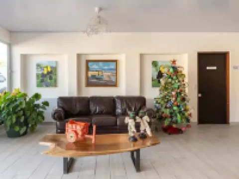 Lop Inn Hotels in Belen