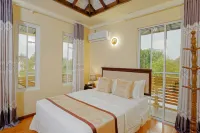 Lhohi Inn Boutique Hotel Hôtels à proximité de : Robinson Club Noonu