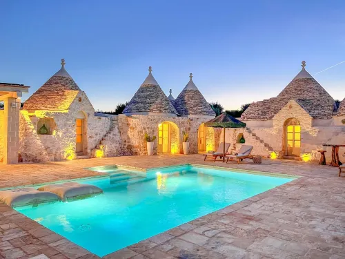 TD Trulli di Carole Renovated Trulli With Pool - Homestays