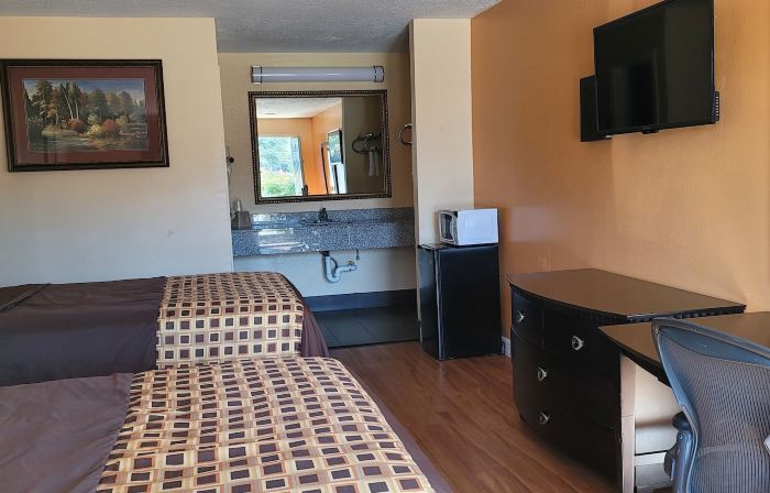 Coldspring Inn