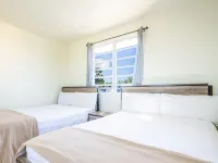 West Coast Apartments - 3-Star