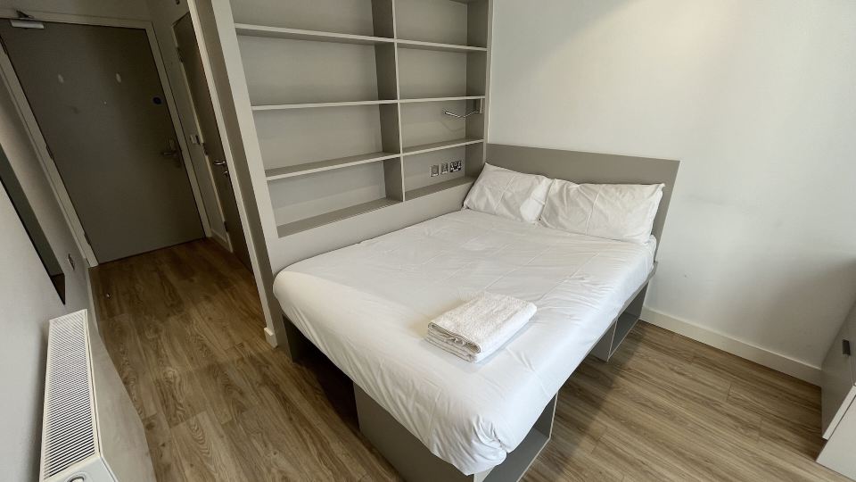 Eyre Square Galway Central Self Catering