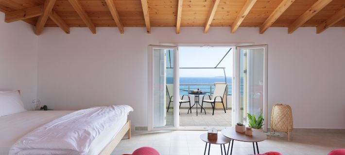 The Island Life Apartments by Konnect, Ipsos Beach Hotels in Feakes