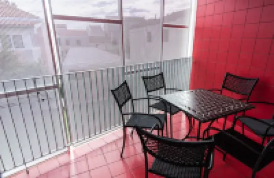 No5 Penthouse 2 Bedroom Apartment
