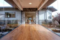 Lakeside Health & Wellness Resort Hotels in Karapiro