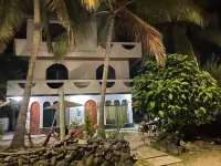 Hostal Muro de Las Lagrimas with High Speed Internet Starlink