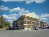 APM Inn and Suites Hotels in Winchester