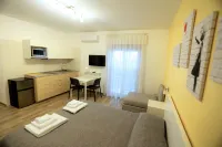 MozÁrt Bed & Breakfast - Affittacamere - Parvekkeita