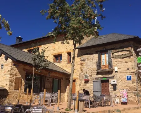 エル トラスグ デ フォンセバドン フォンセバドンのホテル