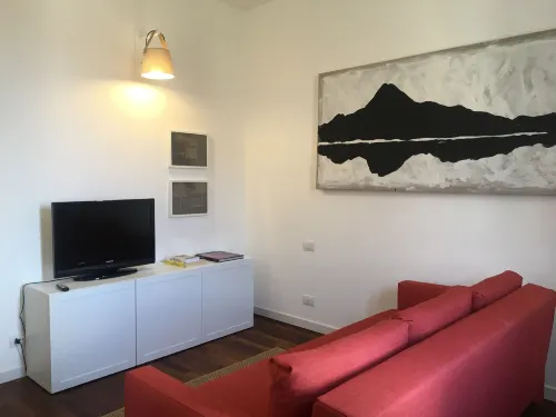 Joivy Stylish Apt in Centre of Cernobbio