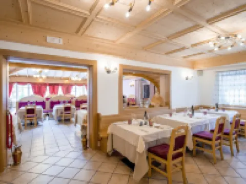 Albergo Alla Rosa Hotels in Canazei