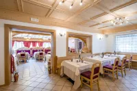 Albergo Alla Rosa Hôtels à : Alba di Canazei